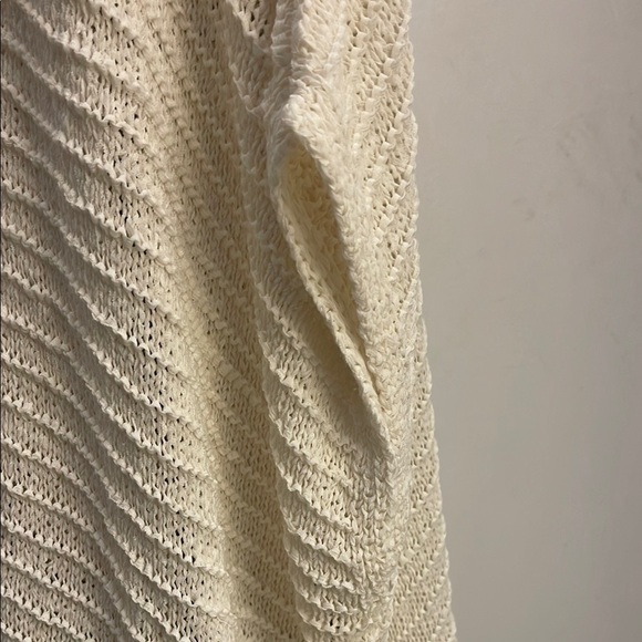 Forever 21 | Women’s Cozy Cream Knit Sweater Size Small - Picture 6 of 6